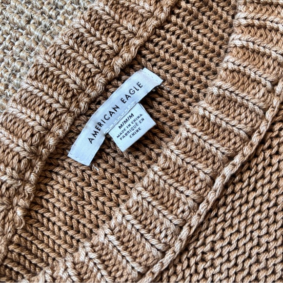 Women's Tan American Eagle Sweater Size Medium 100%Cotton - Picture 2 of 8